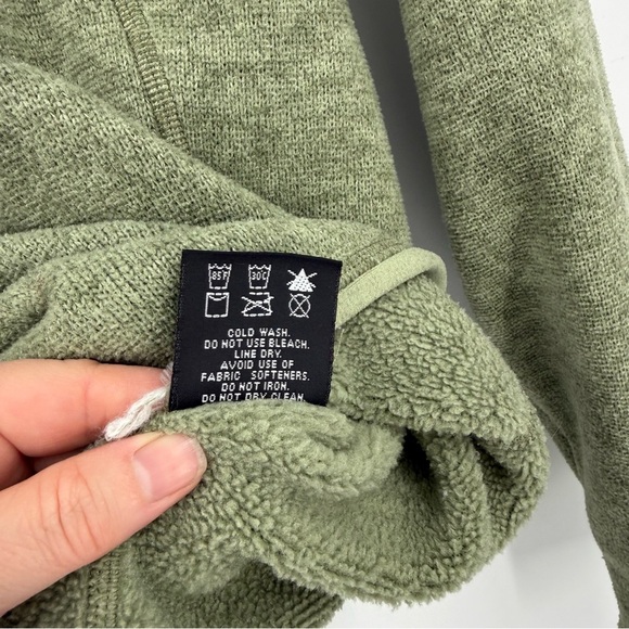 Arc'teryx Green Women's Sweater - Picture 5 of 11